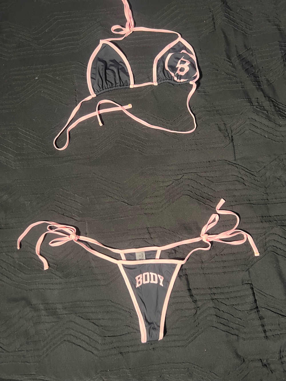 Body By Raven Tracy Black&Pink Bikini Set - RARE - Picture 2 of 6